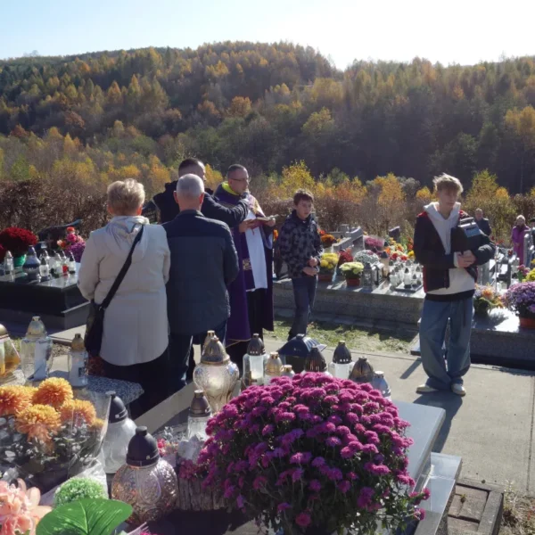 Uroczystość Wszystkich Świętych - Zdjęcie 8