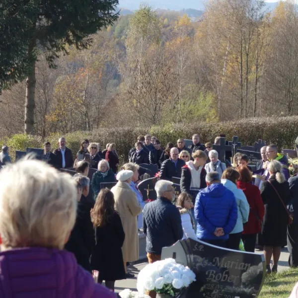 Uroczystość Wszystkich Świętych - Zdjęcie 4