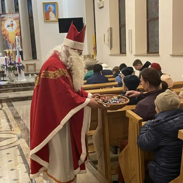 Odwiedziny św. Mikołaja - Zdjęcie 6
